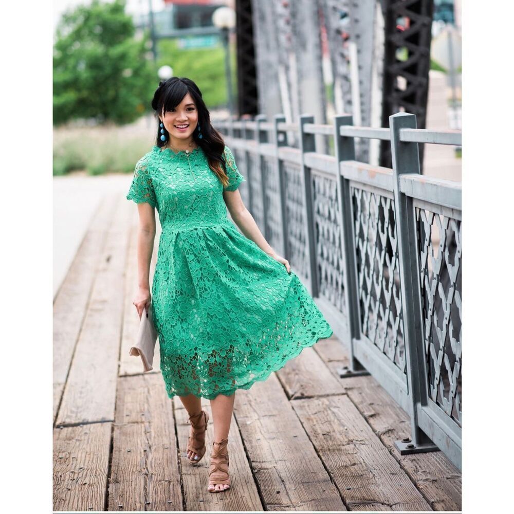 Green Lace Fit & Flare Midi Dress – Elegant & Feminine XXL